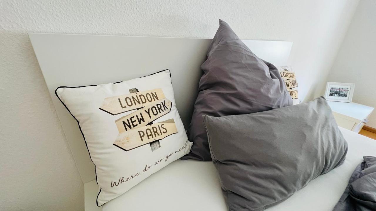Grosses Und Helles Innenstadt Apartment - Ferienwohnung Бад-Хомбург-фор-дер-Хёэ Экстерьер фото